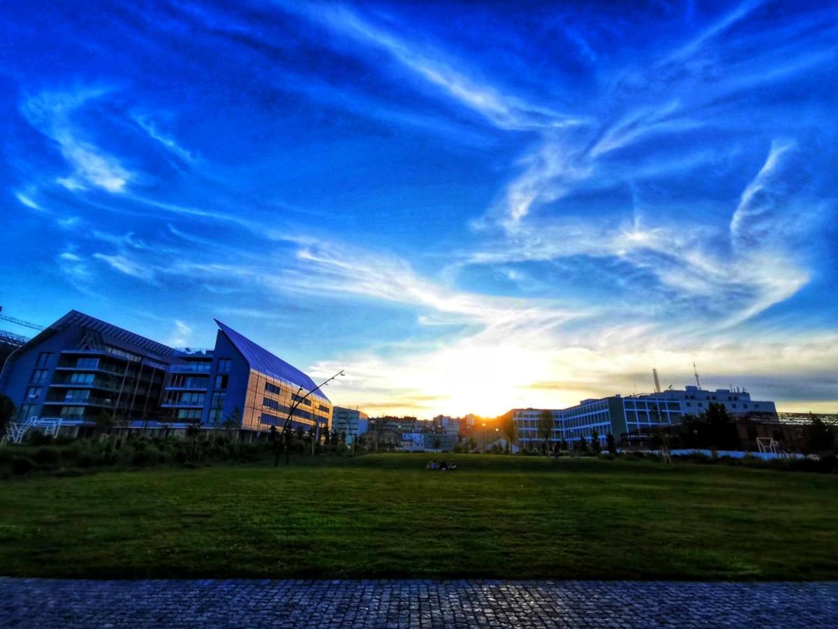 Bom Dia Parque Nacoes Lisboax Lägenhet Exteriör bild